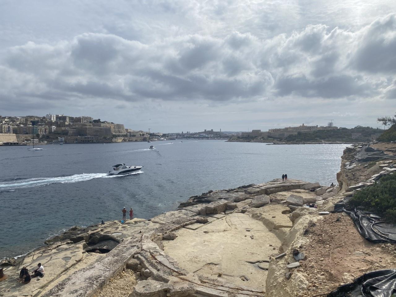 thumbnail 00B733F5 A602 48B1 8E60 AE7163F11ACF