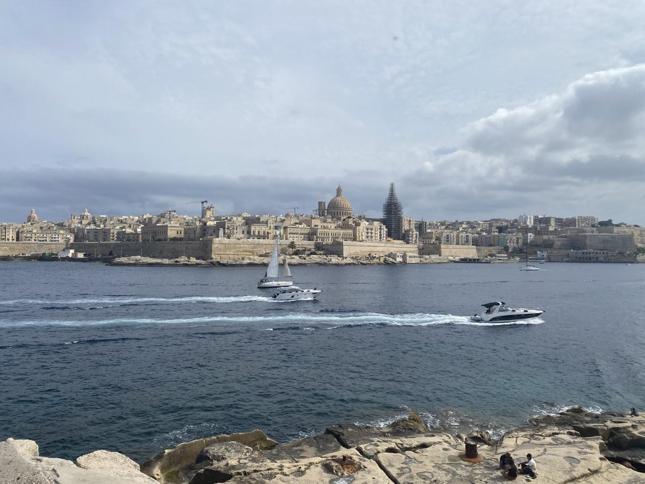 thumbnail 6738ED34 F670 440D B1C1 736C70C89FB9